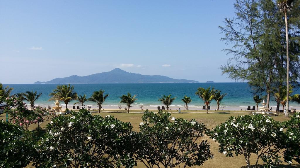 Sari Pacifica Resort & Spa, Sibu Island, Johor Pulau Sibu Exterior photo